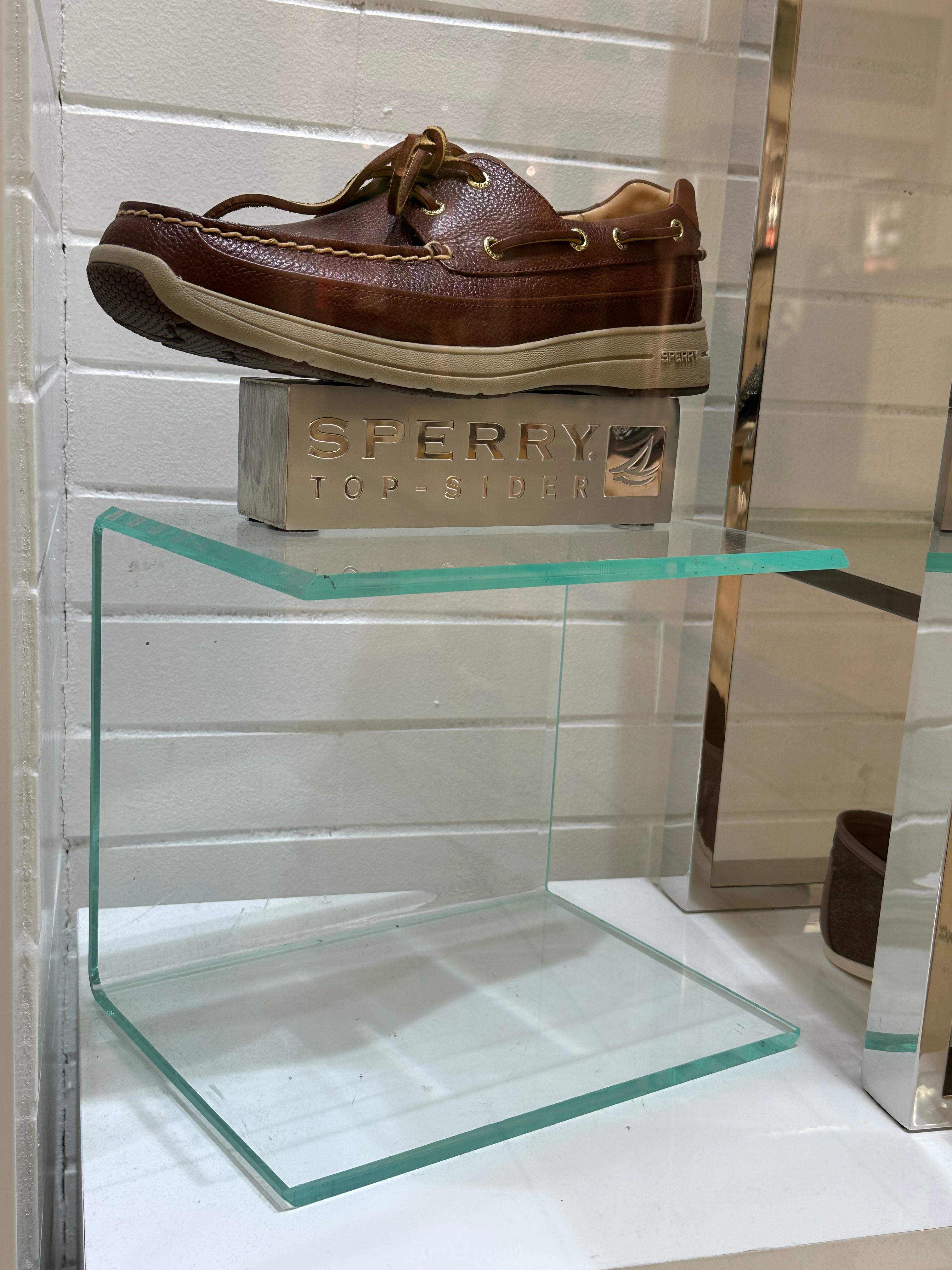 Custom made acrylic risers – Pleximart